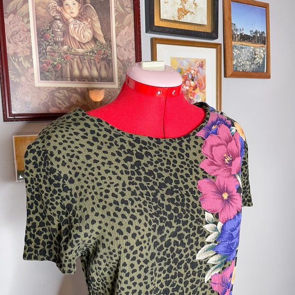 VNTG (80s/90s) bold print maxi dress ๐ Size Small ๐ - Picture 3 of 5